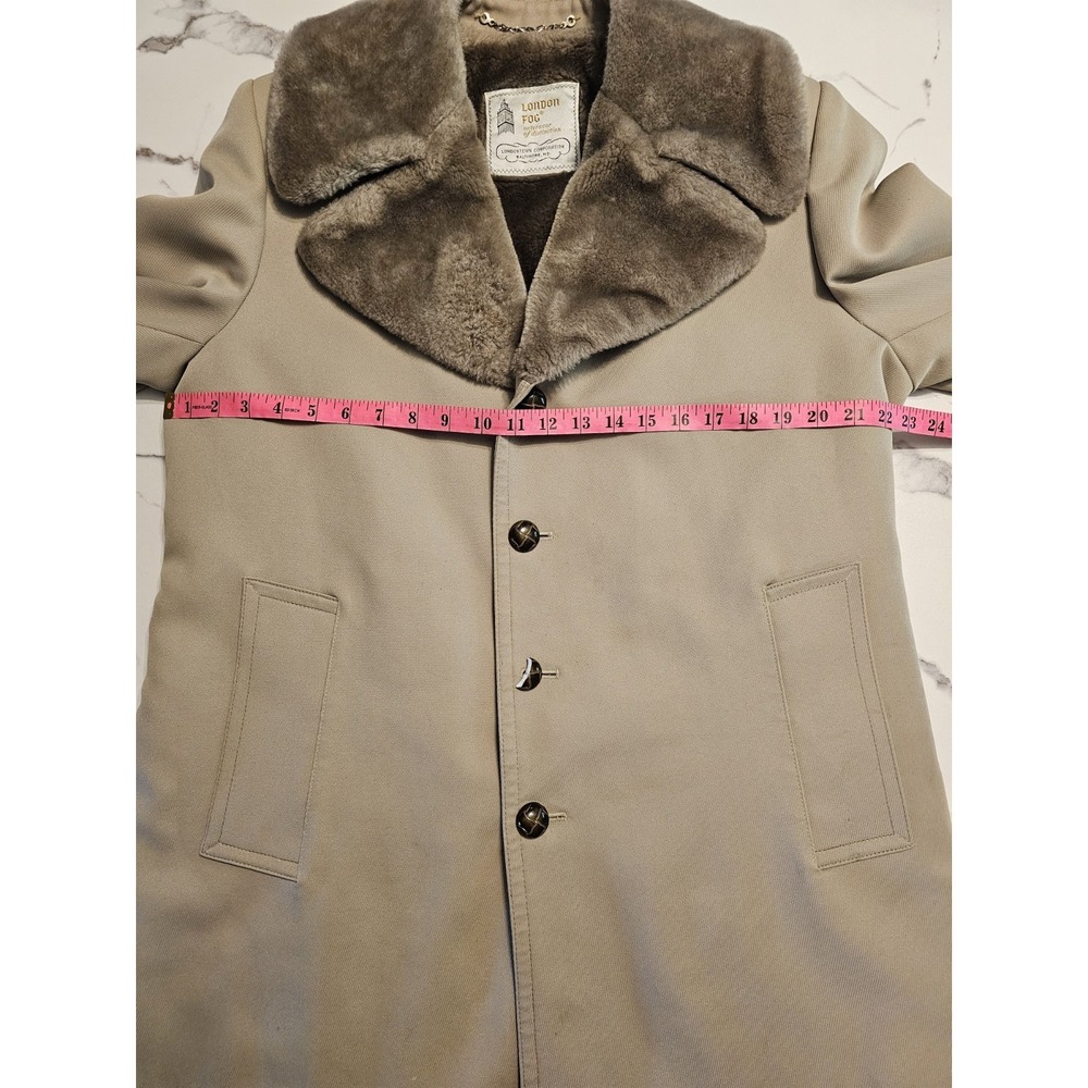 70s Vintage London Fog Trench Coat Faux Fur Lining And Collar Mens Size 38 - Picture 4 of 9